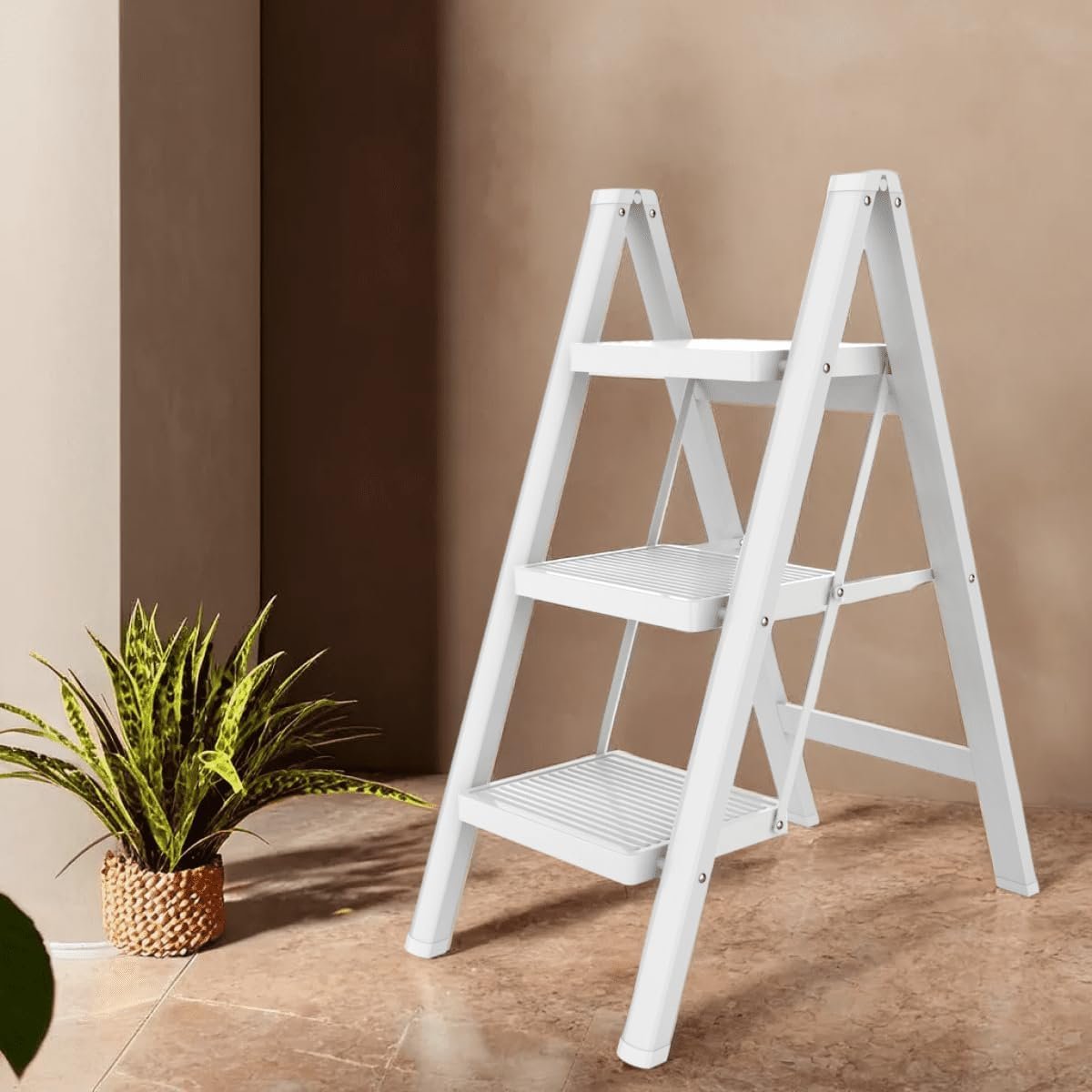 Folding Standing Ladder | Wide Non-Slip Steps